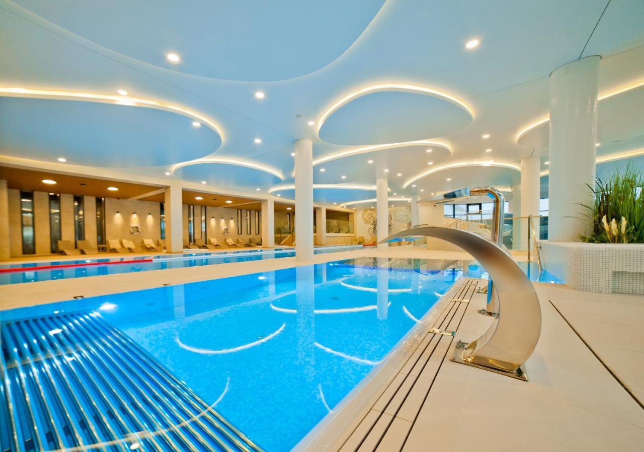 Aqua Resort Apartments-Aqua Park No Limit, Parking 코워브제크 외부 사진