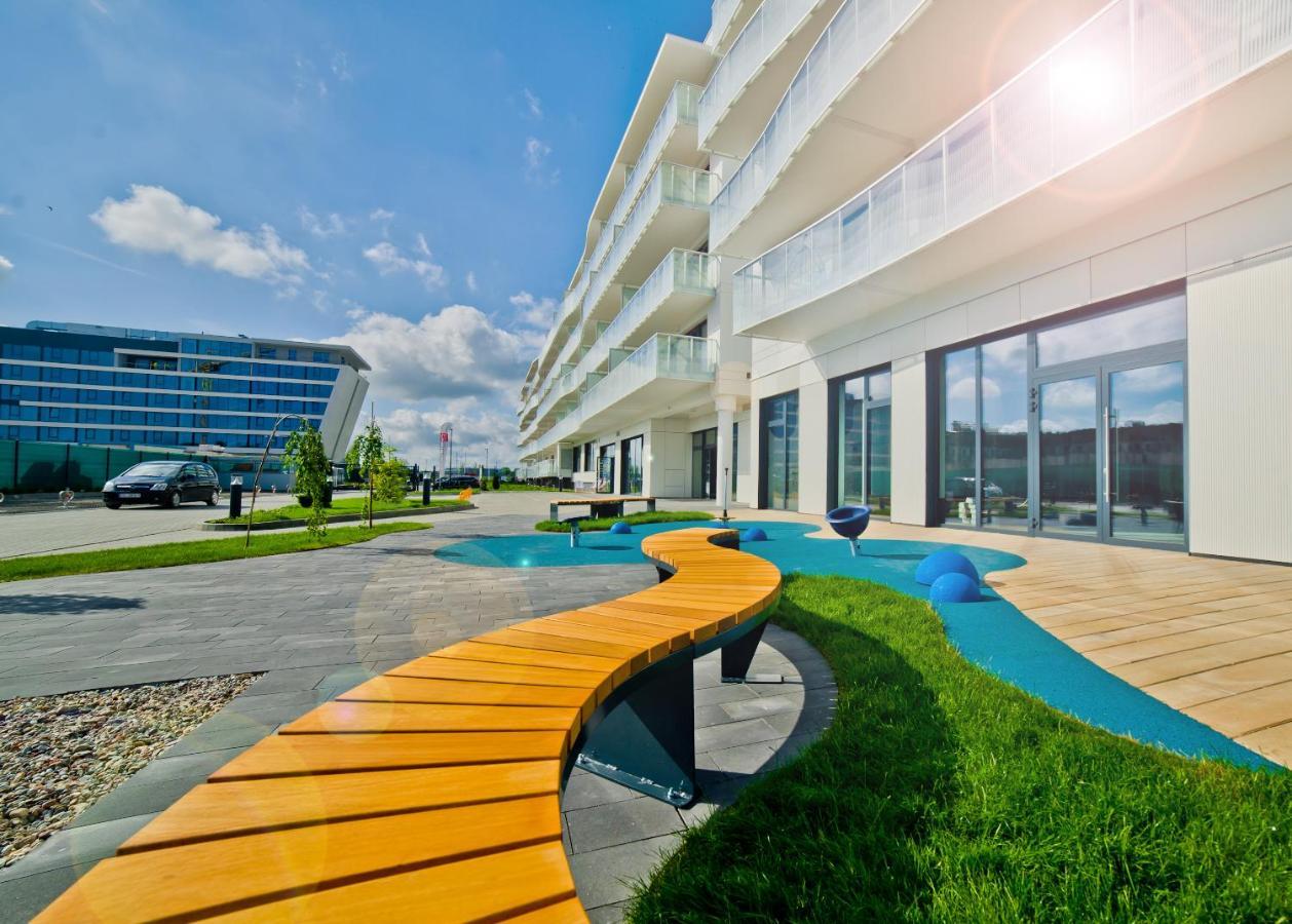 Aqua Resort Apartments-Aqua Park No Limit, Parking 코워브제크 외부 사진