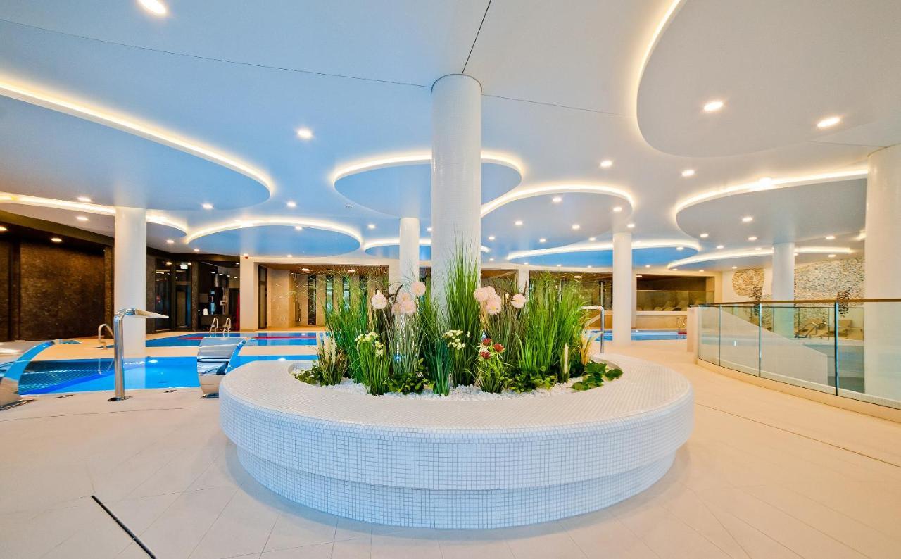 Aqua Resort Apartments-Aqua Park No Limit, Parking 코워브제크 외부 사진